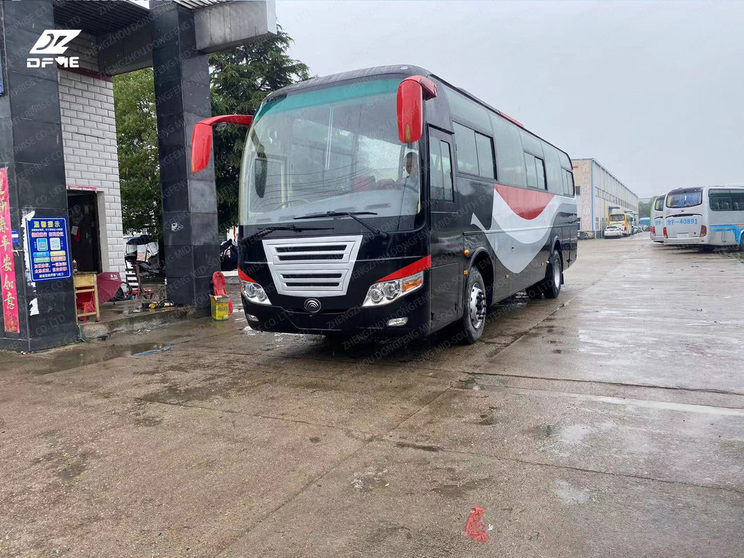 57 좌석 중국어 커스터마이즈드 코치 버스 11R22.5 타이어 최고 속도 100km/h