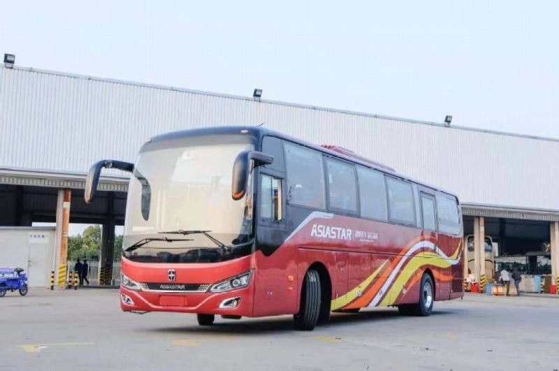디자인 72석 디젤 LHD 코치 버스 시내버스 공공 버스 스타일 고급 코치
