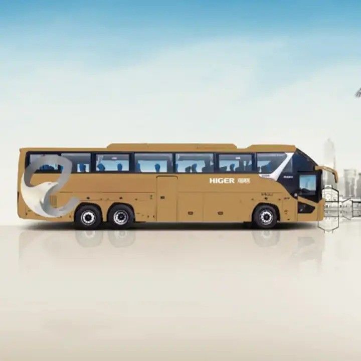 중고차 버스 336hp 50-60 좌석 큰 공간 FAST 6DS180T 변속기 6-8L 엔진 용량