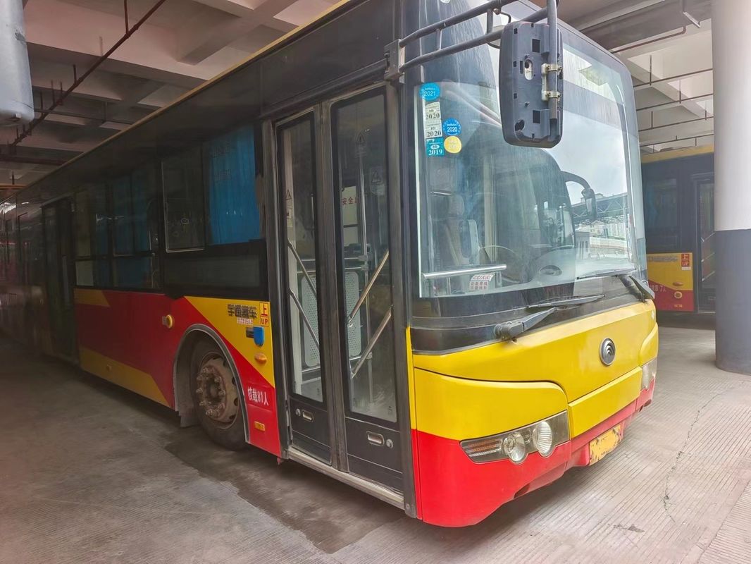 사용 된 CNG 버스 12m 87 여객 좌석과 독립적이지 않은 에어컨 장착