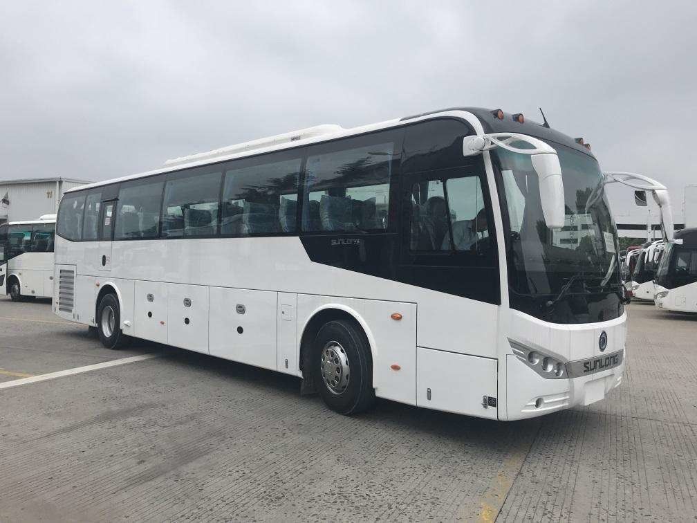 12000*2550*3830mm 유로 3 오른쪽 운전 코치 버스 고급 코치 중고차 버스 디자인