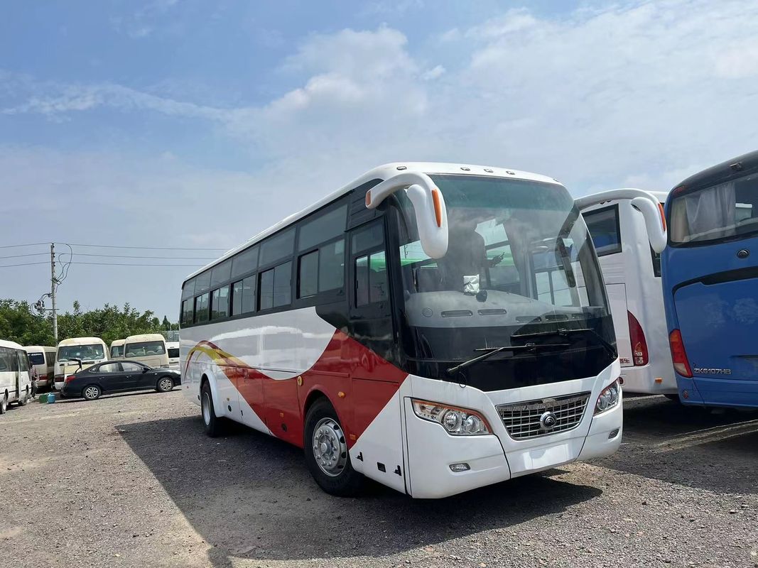 YC4E150-20 엔진 모델과 3290mm 전체 높이의 RHD 코치 버스 할인