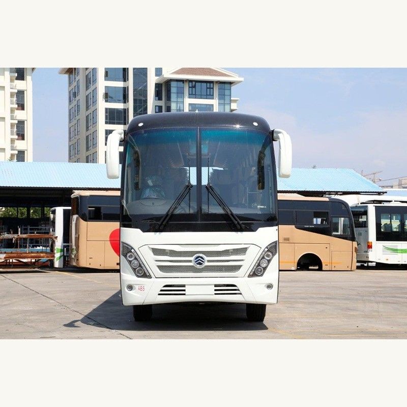 57 좌석 코치 사용 된 버스 6 8L 엔진 용량 및 G.V.W 15000kg