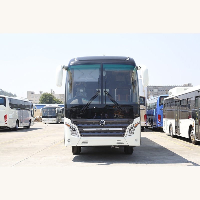 57 좌석 코치 사용 된 버스 6 8L 엔진 용량 및 G.V.W 15000kg