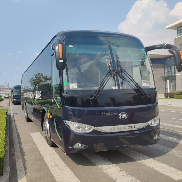 5.5T 앞축 디젤 사용 50 좌석 럭셔리 코치 버스 승객 사용 버스 코치
