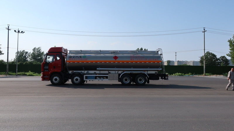 CIMC LINYU FAW 8*4 31 Cub 알루미늄 합금 디젤 탱커 트럭 휘발유 연료 운송 트럭