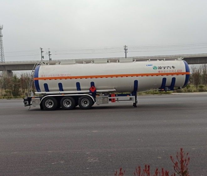 CIMC LINYU 48000 50000 리터 연료 탱크 트레일러 3 축 48m3 알루미늄 합금 반 트레일러