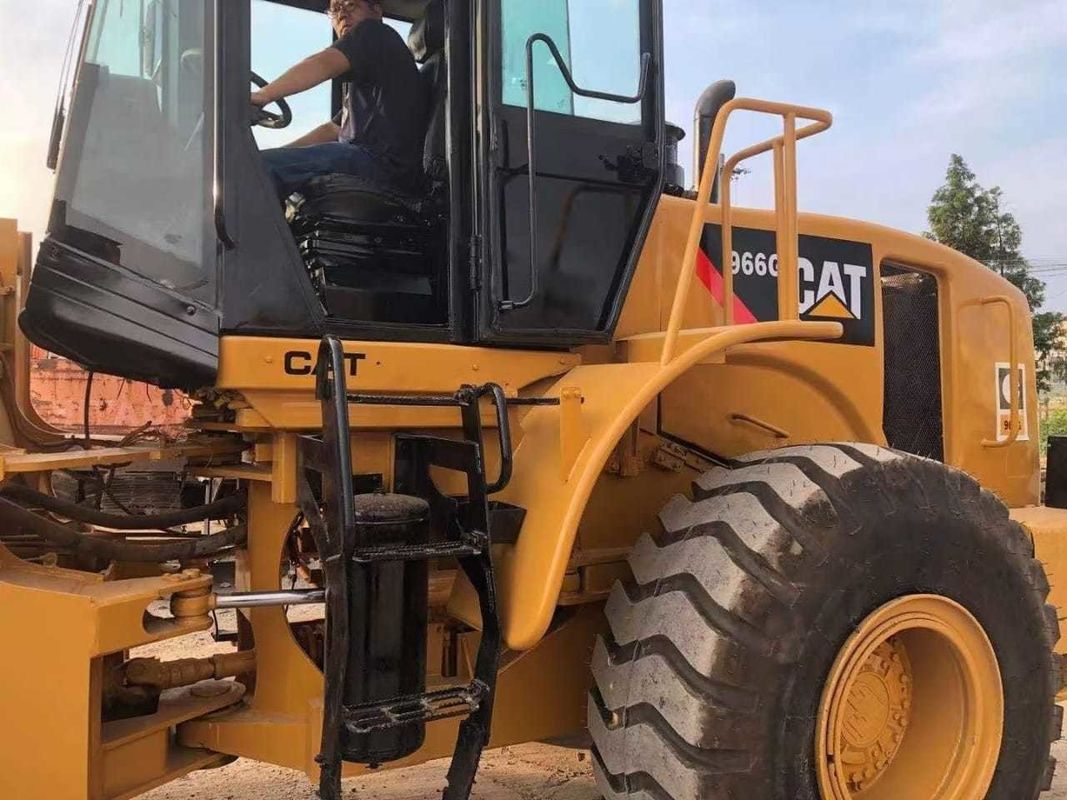 6톤 Cat 966G 전면 사용 된 Caterpillar 바퀴 로더 원본 엔진 상태