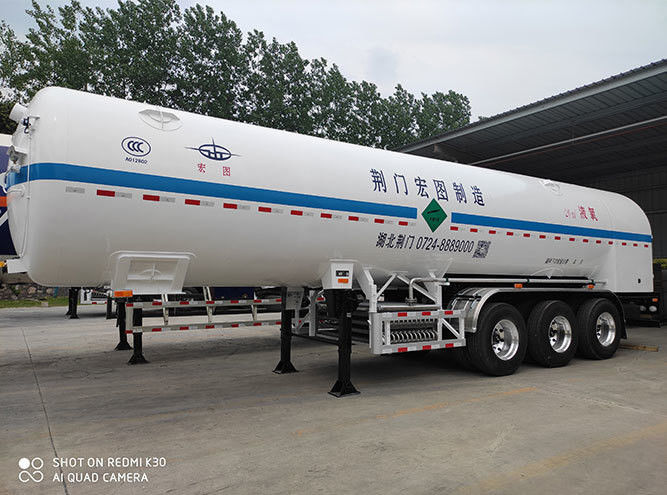 L11390mm *W2500mm *H3980mm 내에서 트럭 및 높은 용량의 50m3 LPG 반 트레일러