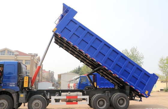 사용 된 HOWO 440hp 8X4 덤프 트럭 30 톤의 화물 용량과 7.6x2.35x1.5m 화물 탱크