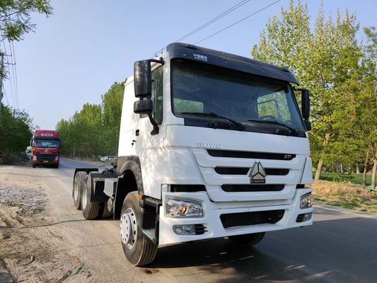 300Ltr 연료 탱크 시노트럭 호우 6x4 전륜구동 트랙터 트럭