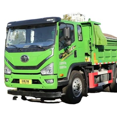 200마력 FAW 4x2 수동 변속기와 높은 용량 연료 탱크