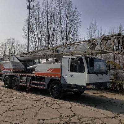 39m QY25V 사용 된 Zoomlion 25톤 트럭 크레인 최대 지점 리프팅 토크 980KN.m