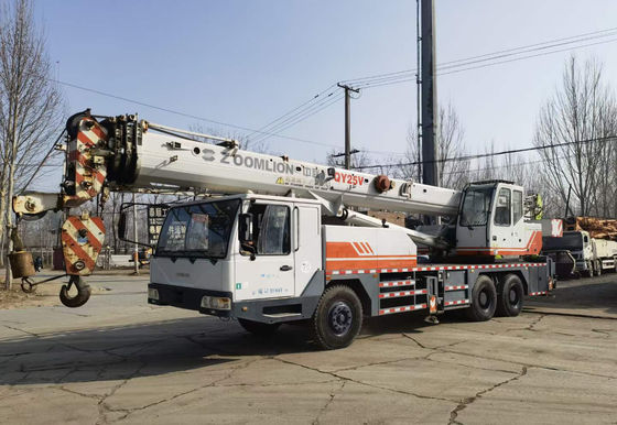 줌리온 (Zoomlion) QY25V 25t 사용 트럭 크레인