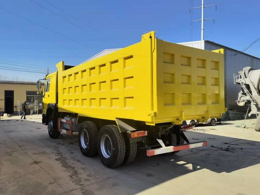 8x4 Sinotruck Howo 리모델링 된 틱퍼 트럭 31-40T의 부하 용량 덤프 트럭