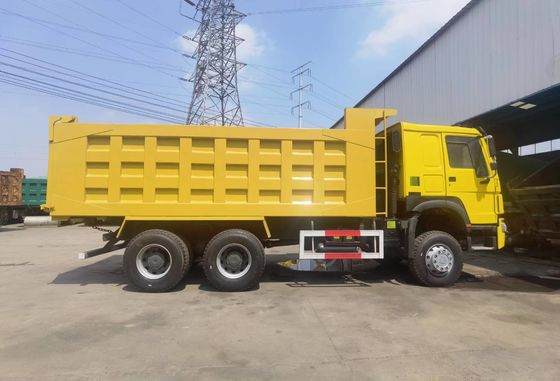 8x4 Sinotruck Howo 리모델링 된 틱퍼 트럭 31-40T의 부하 용량 덤프 트럭