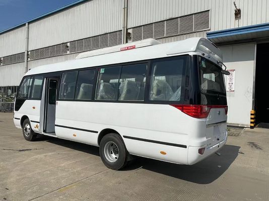 타이어 모델 295/80R22.5 중고용 오버 30석 RHD 디젤 오버 버스 토요 타 버스 오버