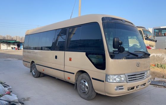 30 좌석 럭셔리 코치 토요 타 코스터 버스 최대 전력 113/5200kw 및 유로 3 배출량