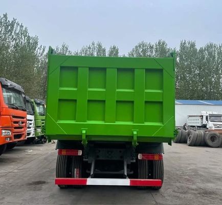 371 hp/336hp/420hp 사용 된 호우 덤프 트럭 8x4 수동 변속기와 함께 팅퍼 트럭