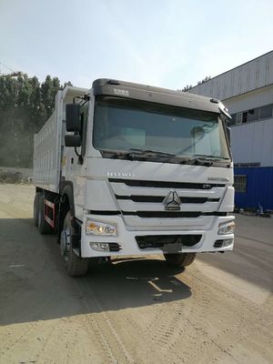 세그먼트 중량 트럭 SINOTRUCK HOWO 6x4 덤퍼 팅퍼 트럭 및 고객의 요청