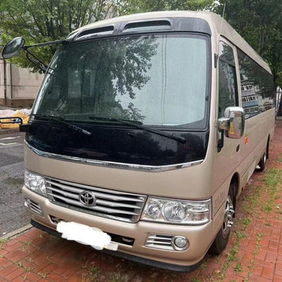 수동 변속기와 유로 3 배출량 표준을 갖춘 30 좌석 토요타 코스터 버스