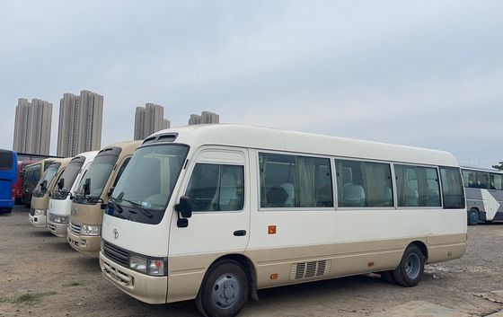 엔진 용량 4L 30 좌석 토요타 코스터 버스 고급 디자인 및 기능