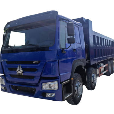 16 휠 HOWO 8X4 300-400L 연료 탱크 용량으로 사용 된 중용 틱퍼 덤프 트럭