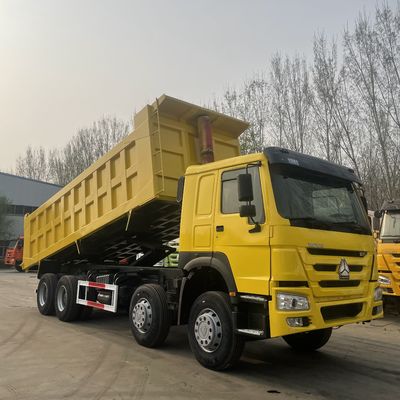 RHD SINO HOWO 8X4 중량 사용 된 덤프 틱터 트럭 G.V.W. 31T 기어박스 FAST12JSXD240T