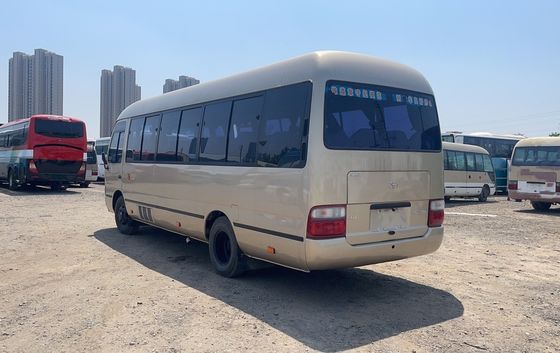 17-30석의 수동변속기 코스터 버스와 디젤 엔진