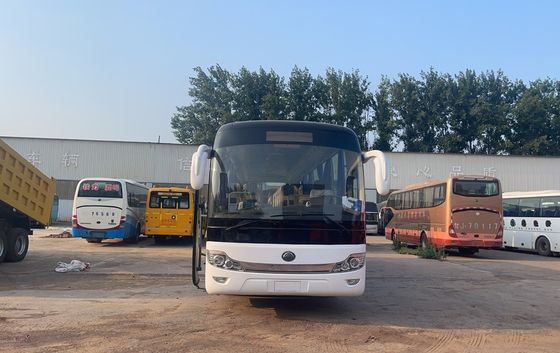 고도로 리모델링된 럭셔리 코치 버스 62 좌석 고객 요구에 맞게 사용된 버스