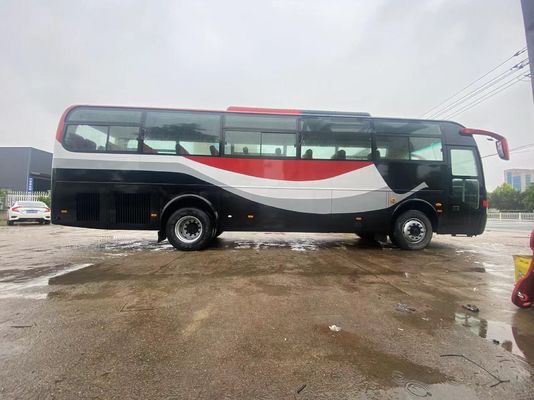 좋은 상태 3300mm 휠베이스 8L 엔진 용량 우측 운전 코치 버스