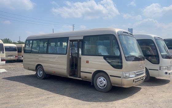 G.V.W 5900 kg 사용 된 디젤 30 좌석 토요타 코스터 버스 좋은 상태 EURO 3 배출